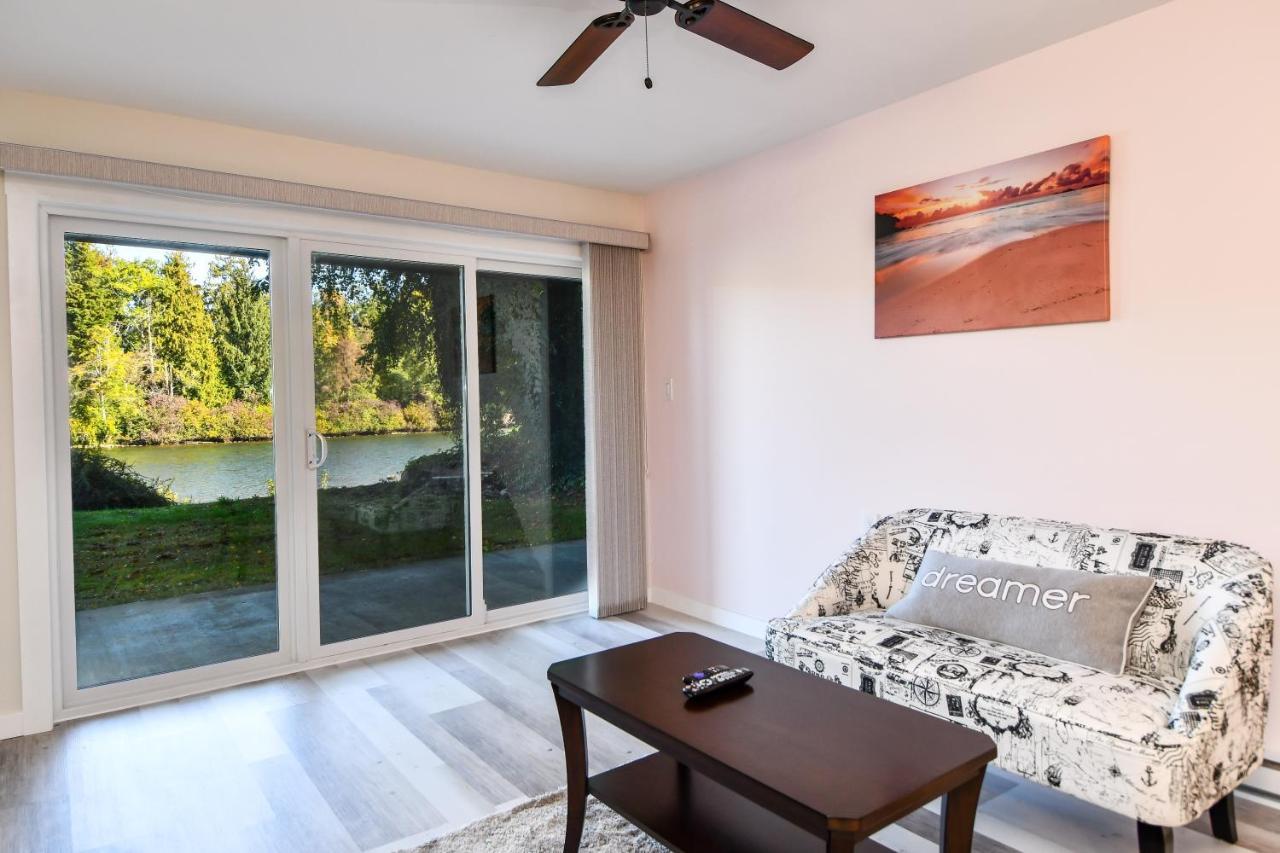 Chateau Riverside Campbell River Esterno foto